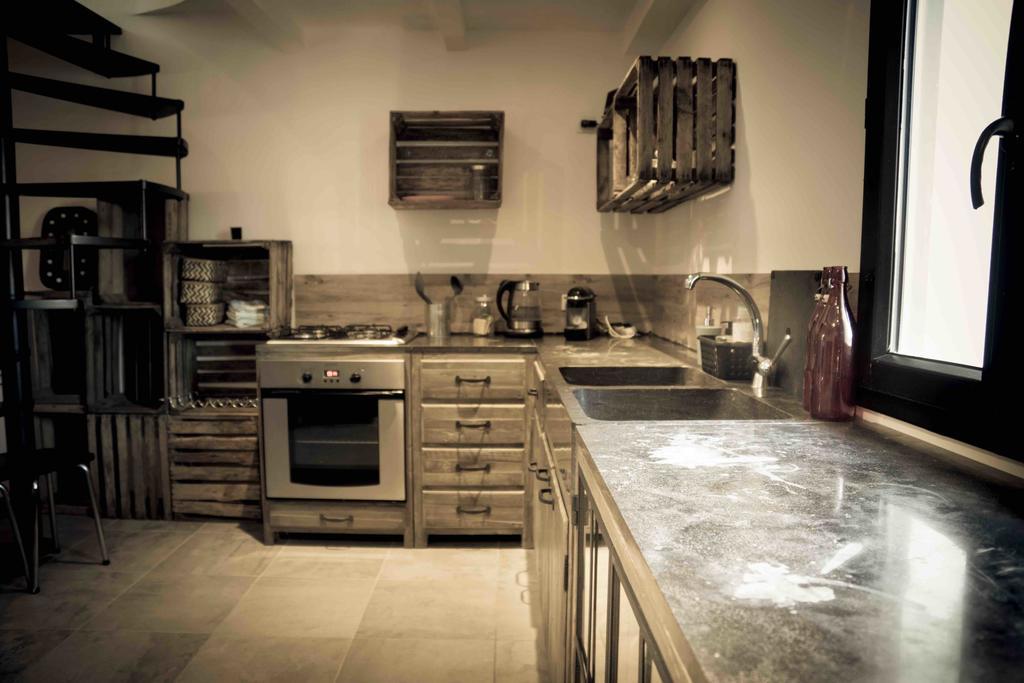Mas Lafleur Bed & Breakfast Chateaurenard Bagian luar foto